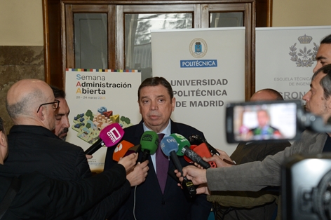 HOY, EN UNA CONFERENCIA ENMARCADA EN LA SEMANA DE LA ADMINISTRACIÓN ABIERTA 2023 foto 11