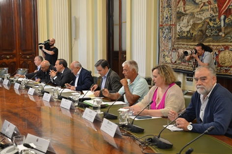 Hoy, en la sede del ministerio foto 5