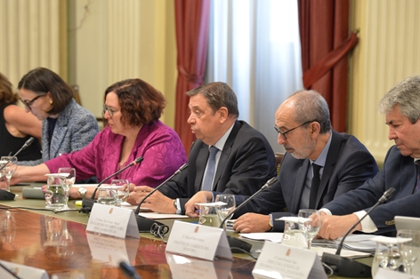 Hoy, en la sede del ministerio foto 8