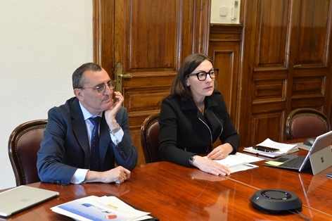 La secretaria general de Recursos Agrarios se reúne con la presidenta de la Federación de Distribuidores Farmacéuticos foto 2