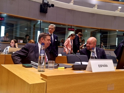Hoy, en Bruselas, en el Consejo de Ministros Agricultura y Pesca de la UE  foto 2