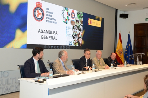 Hoy, en la asamblea de la Real Federación Española de Asociaciones de Ganado Selecto foto 2
