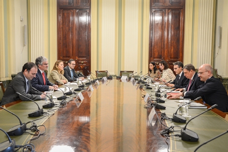 Hoy, en la sede del ministerio  foto 4