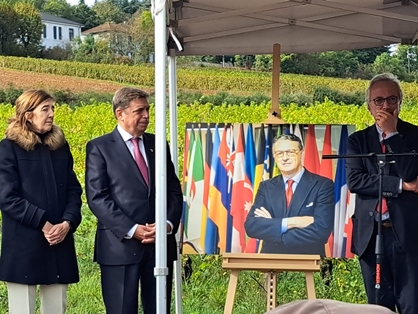 Hoy, en Dijon (Francia), en la reunión ministerial de la Organización Internacional de la Viña y el Vino foto 8