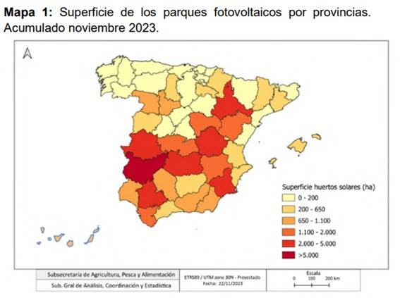 
				
			
				Según el documento “Extensión de los parques fotovoltaicos en España”
			
				