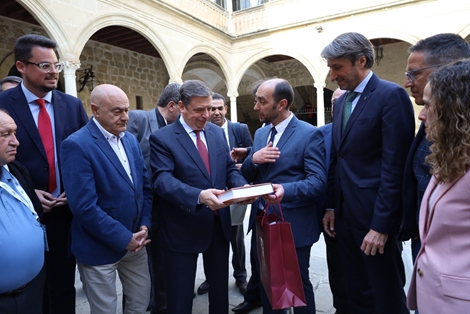 Hoy, en Úbeda (Jaén) foto 6