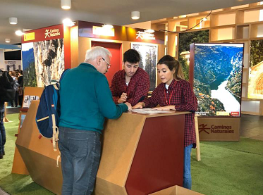 Vista del estand de la Red de Caminos Naturales en Navartur 2020