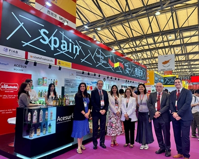 Hoy, en la inauguración de la feria SIAL Shanghai, China foto 3