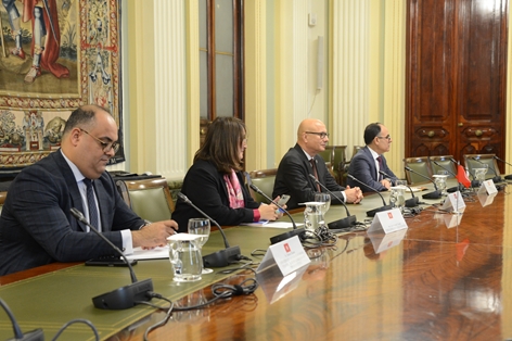 Hoy, en la sede del ministerio foto 9