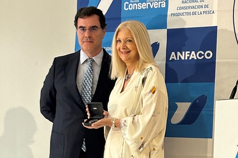 El Ministerio de Agricultura, Pesca y Alimentación recibe la "Medalla a la Institución" de Anfaco-Cecopesca 2025 